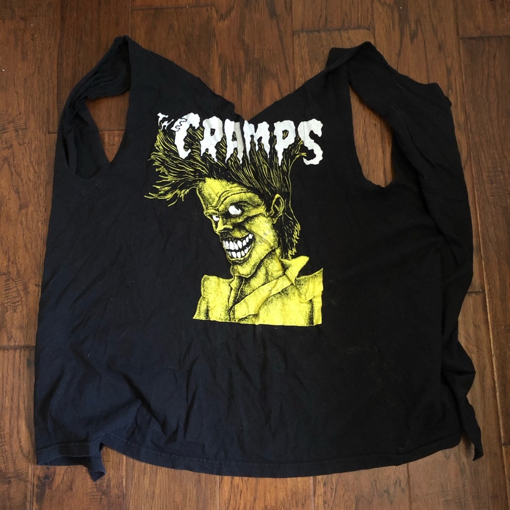 Halloween Cramps vintage T-shirt open front vest